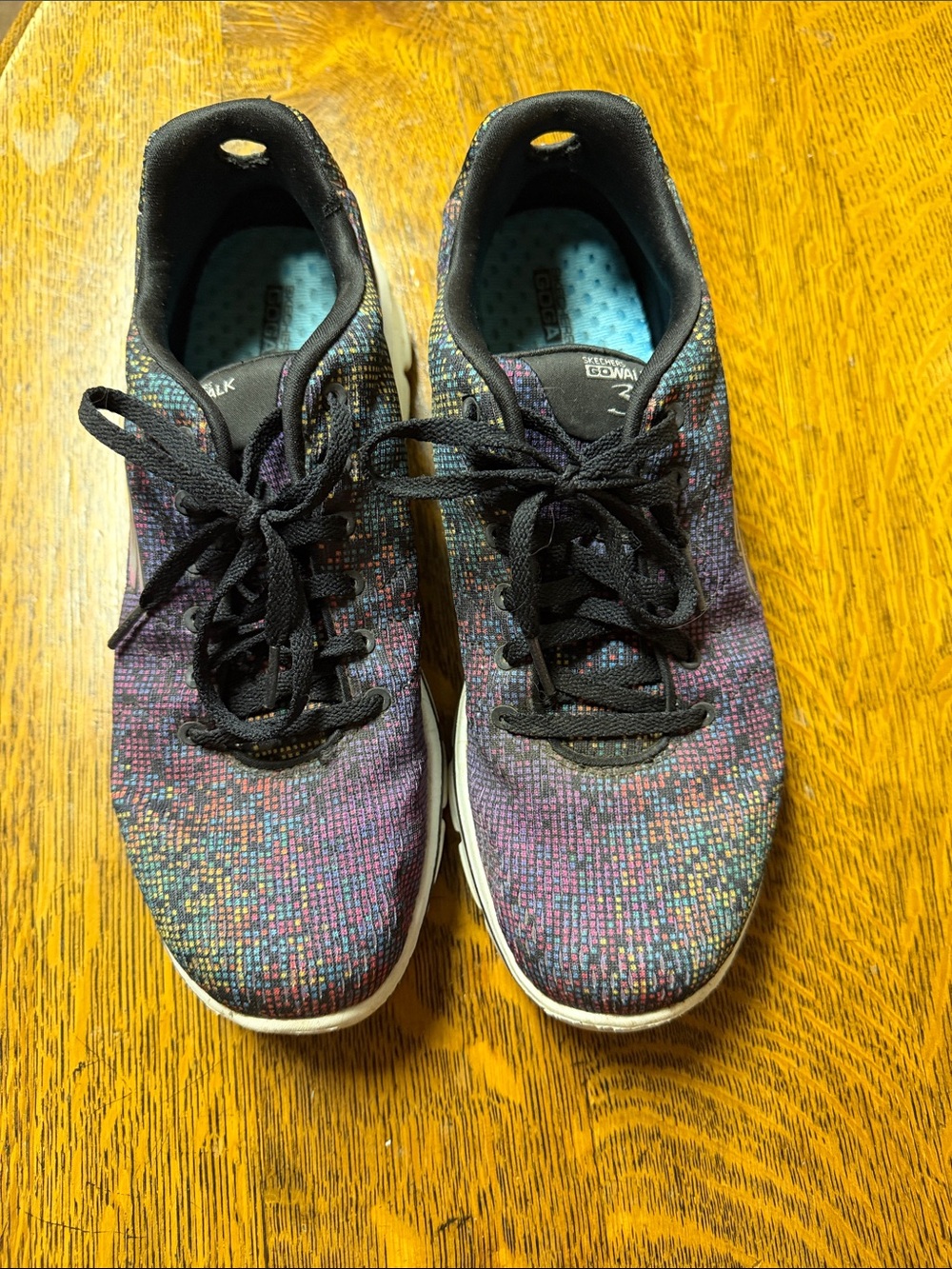Skechers Women's Multicolor Knit Lace-Up Athletic Sneakers - Black Laces size 9